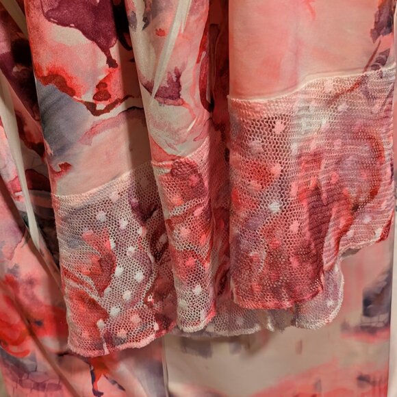 One World Live And Let Live Top pink Size Small Soft Blouse lace flutter sleeves - Picture 9 of 9